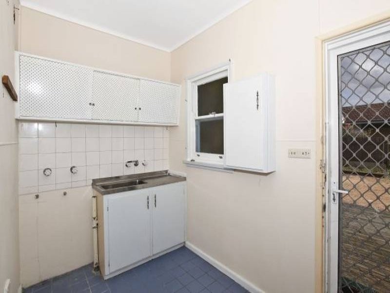 228 Gertrude Street, Gosford NSW 2250