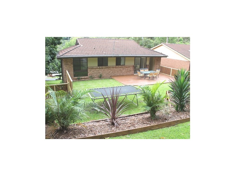 115 Lake Shore Drive, North Avoca NSW 2260