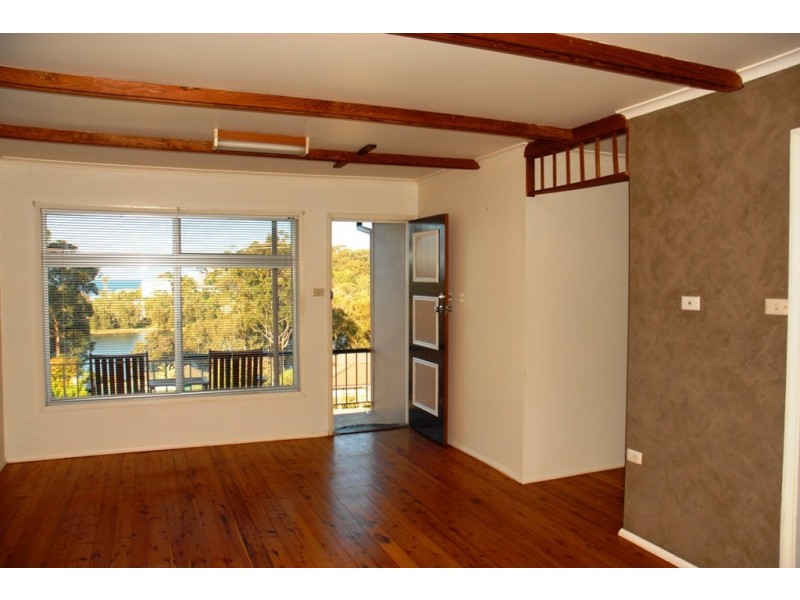 320 The Round Drive, Avoca Beach NSW 2251