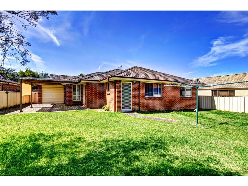 2 Kathleen Court, Berkeley Vale NSW 2261