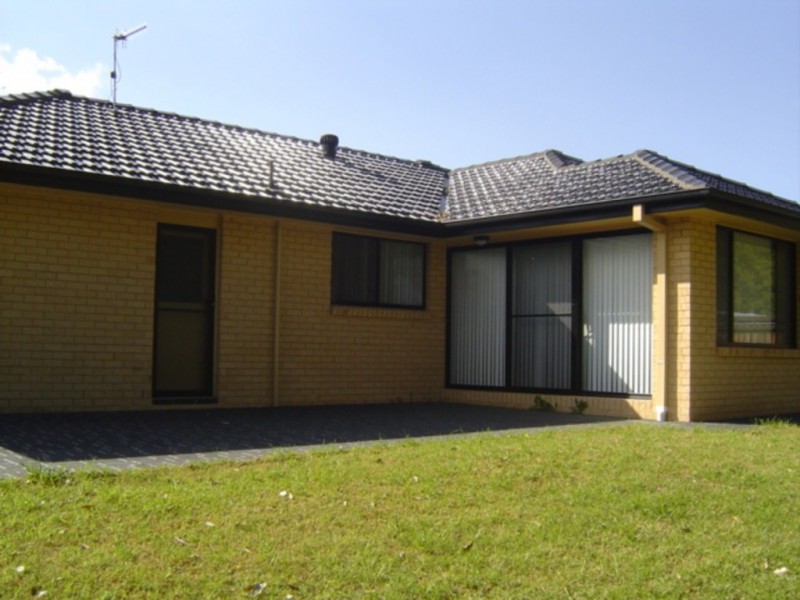 11 Norman Hunter Close, Kincumber NSW 2251