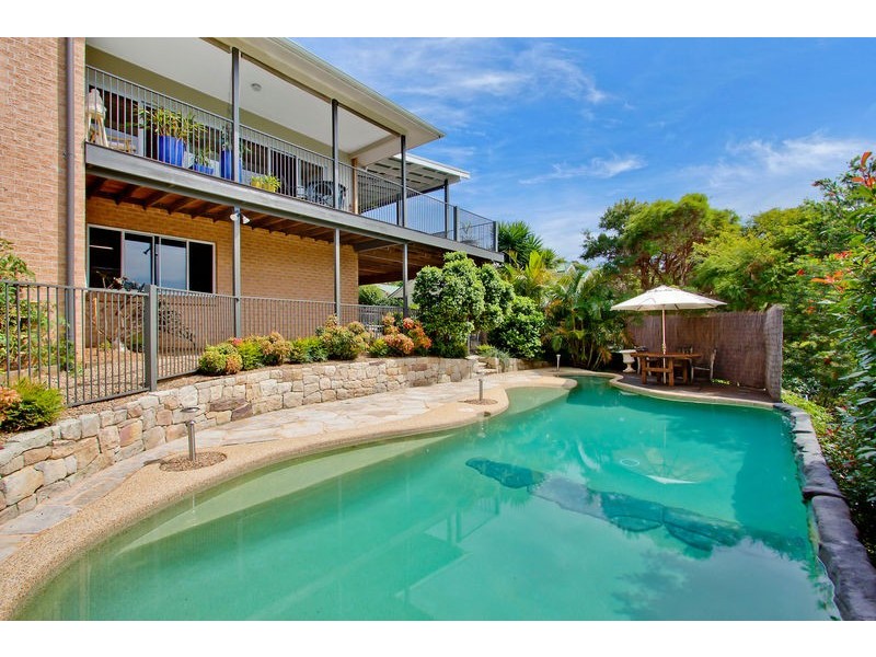 11 Cheswick Street, Avoca Beach NSW 2251
