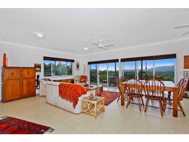 11 Cheswick Street, Avoca Beach NSW 2251