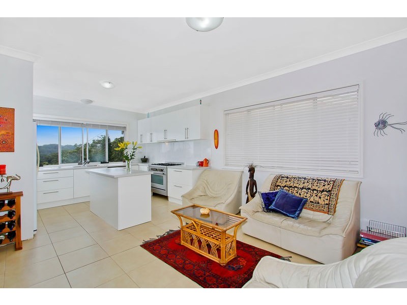 11 Cheswick Street, Avoca Beach NSW 2251