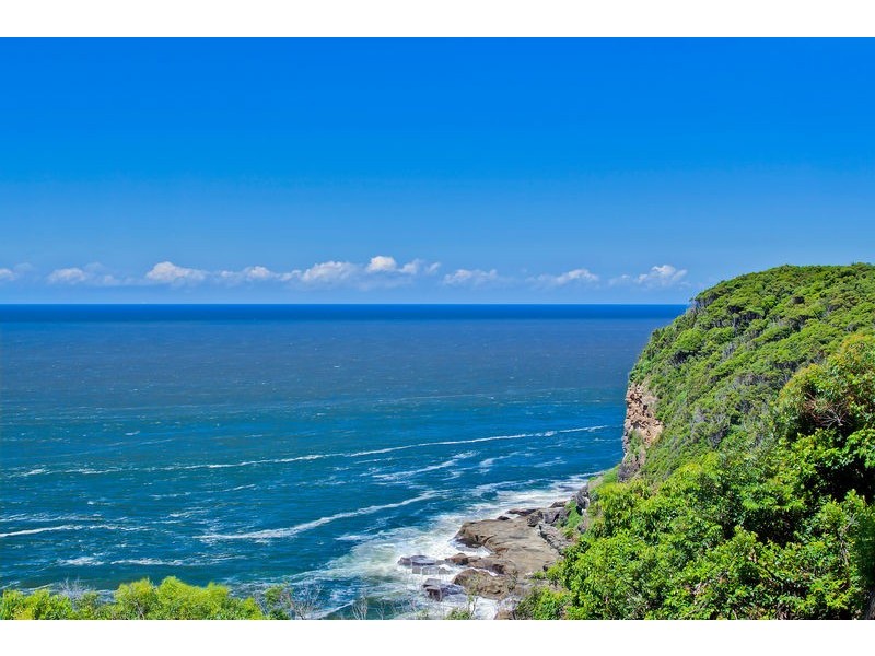 37 Endeavour Drive, Avoca Beach NSW 2251