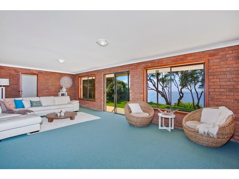 37 Endeavour Drive, Avoca Beach NSW 2251