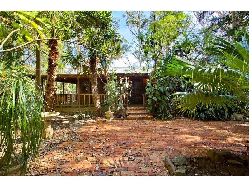 30 Francis Road, North Avoca NSW 2260