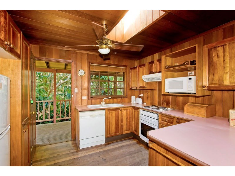 30 Francis Road, North Avoca NSW 2260