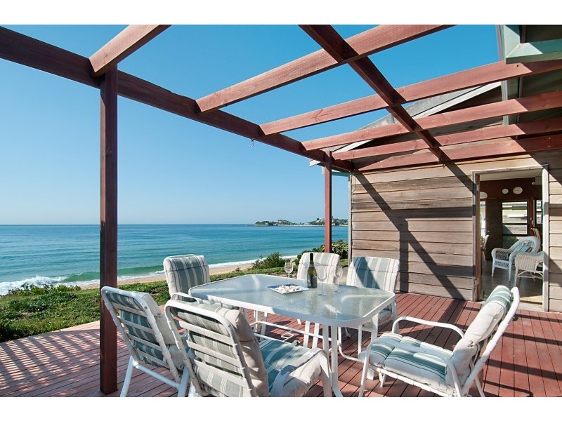 85 Ocean View Drive, Wamberal NSW 2260