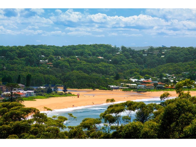 43 Fairscene Crescent, Avoca Beach NSW 2251