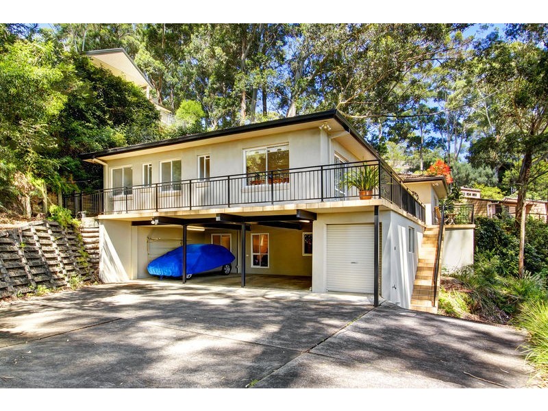 43 Fairscene Crescent, Avoca Beach NSW 2251