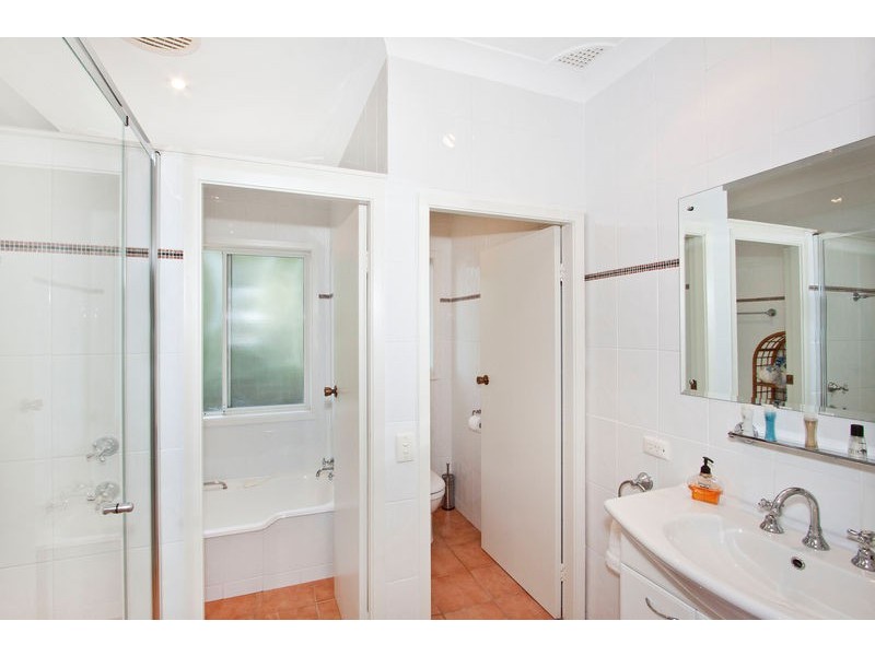 43 Fairscene Crescent, Avoca Beach NSW 2251