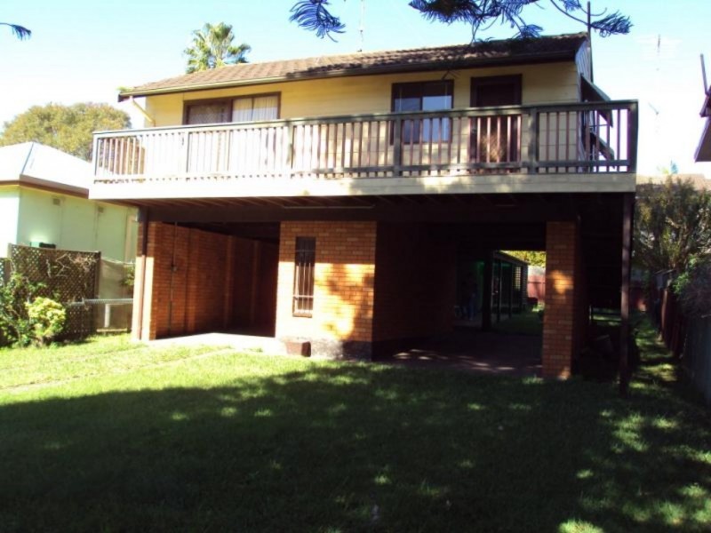 226 Avoca Drive, Avoca Beach NSW 2251
