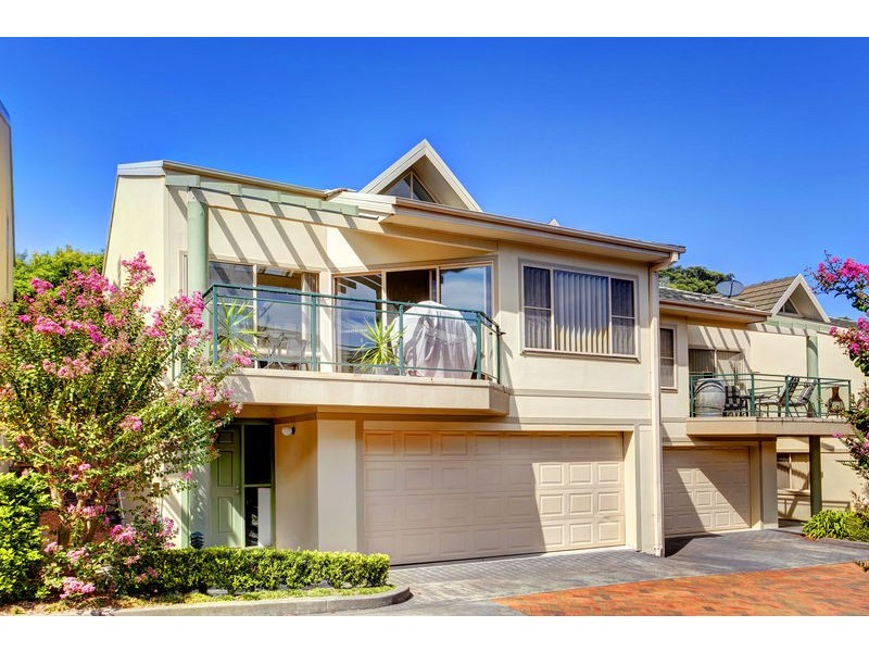 27/4 Karla Avenue, Terrigal NSW 2260