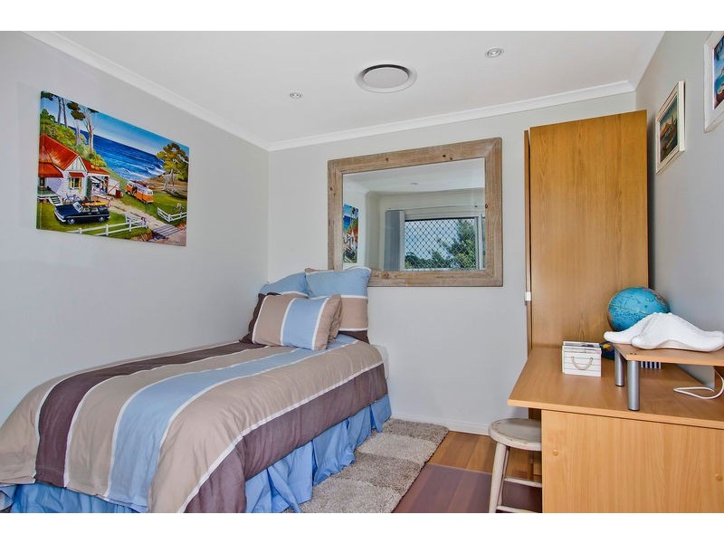 38 Fairscene Crescent, Avoca Beach NSW 2251