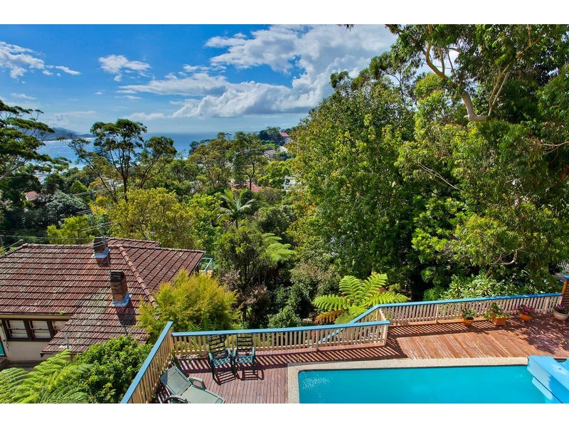 4 Fairscene Crescent, Avoca Beach NSW 2251