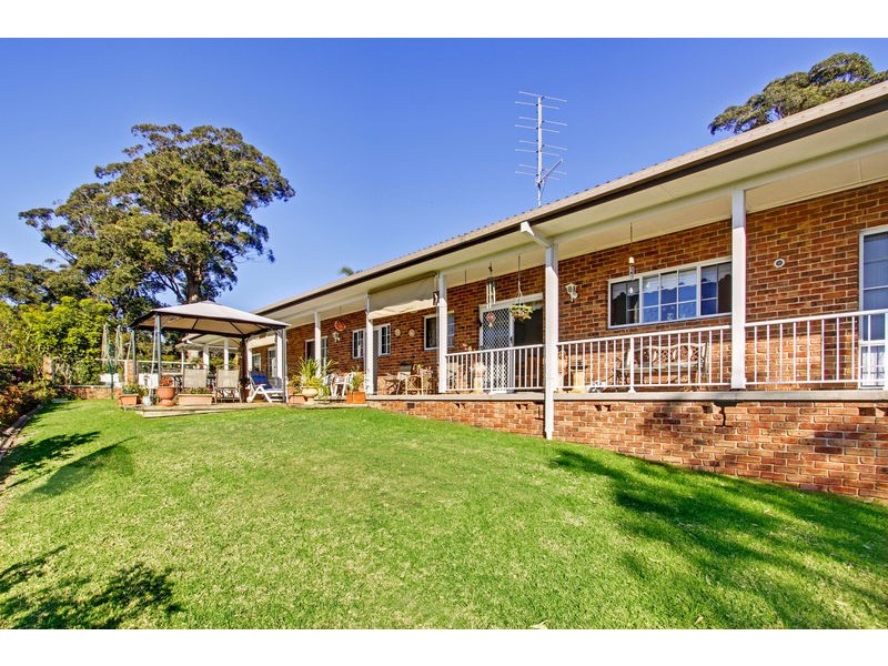 229 Hillside Road, Avoca Beach NSW 2251