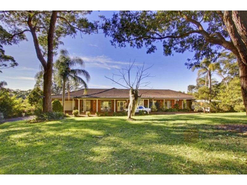 229 Hillside Road, Avoca Beach NSW 2251