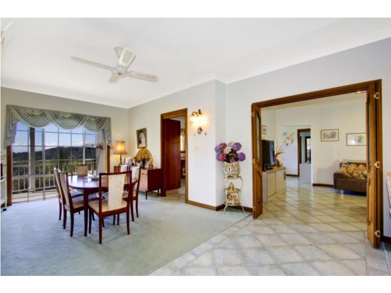 229 Hillside Road, Avoca Beach NSW 2251