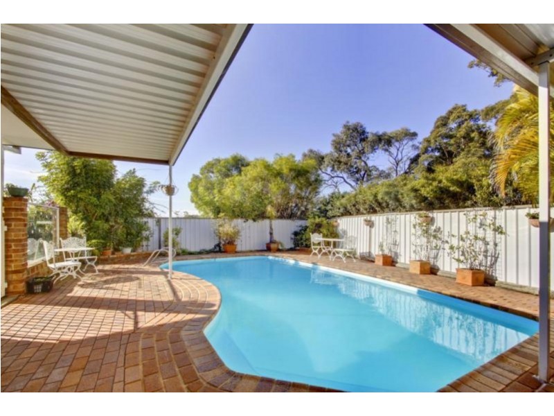 229 Hillside Road, Avoca Beach NSW 2251