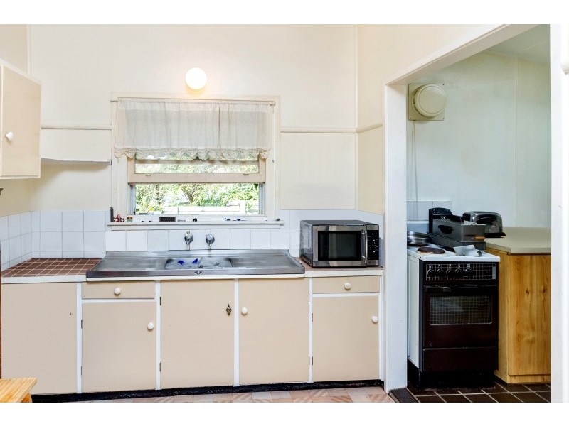 19 Holmes Road, Terrigal NSW 2260