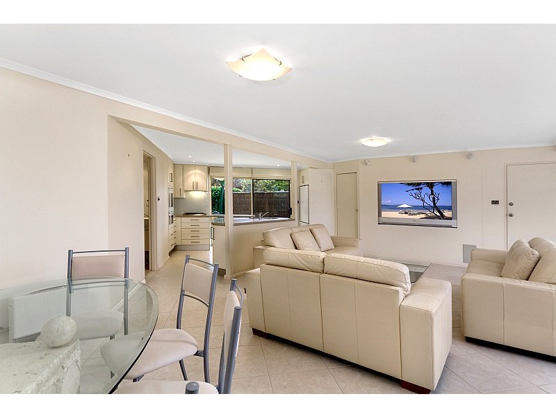 1/3 Hastings Road, Terrigal NSW 2260