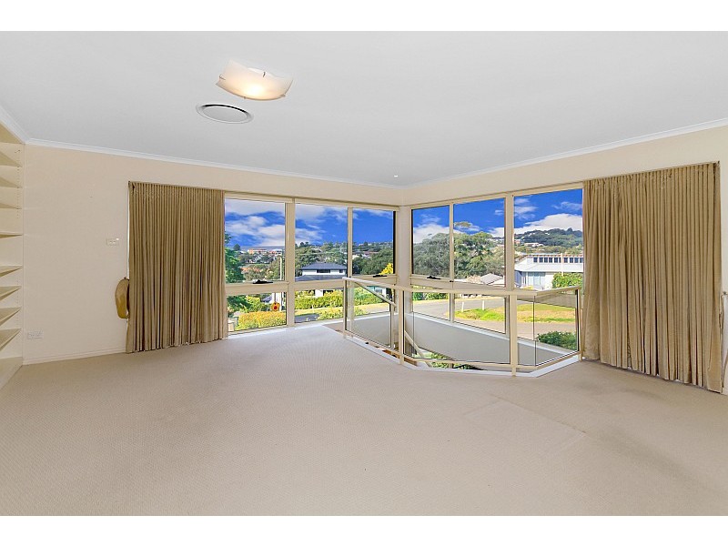 1/3 Hastings Road, Terrigal NSW 2260