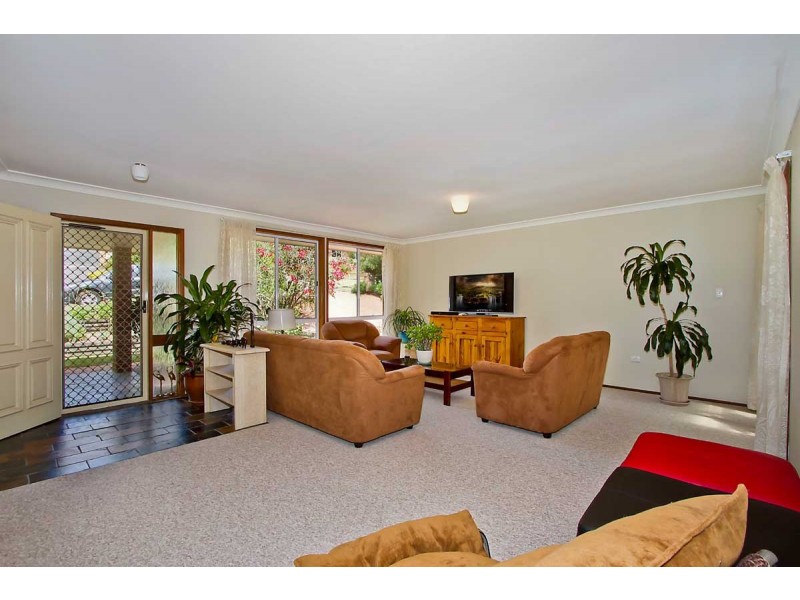 59 James Sea Drive, Green Point NSW 2251