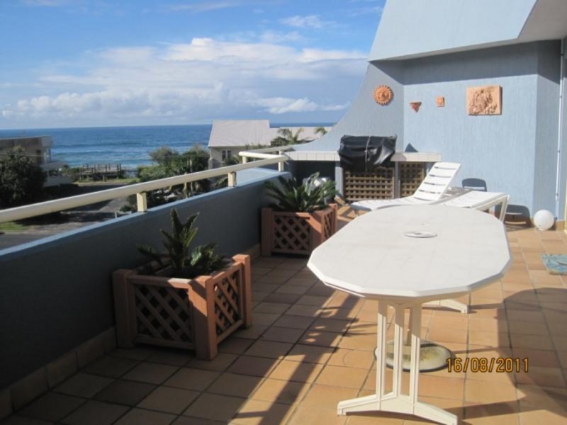 9/21-23 North Avoca Parade “The Pines”, North Avoca NSW 2260