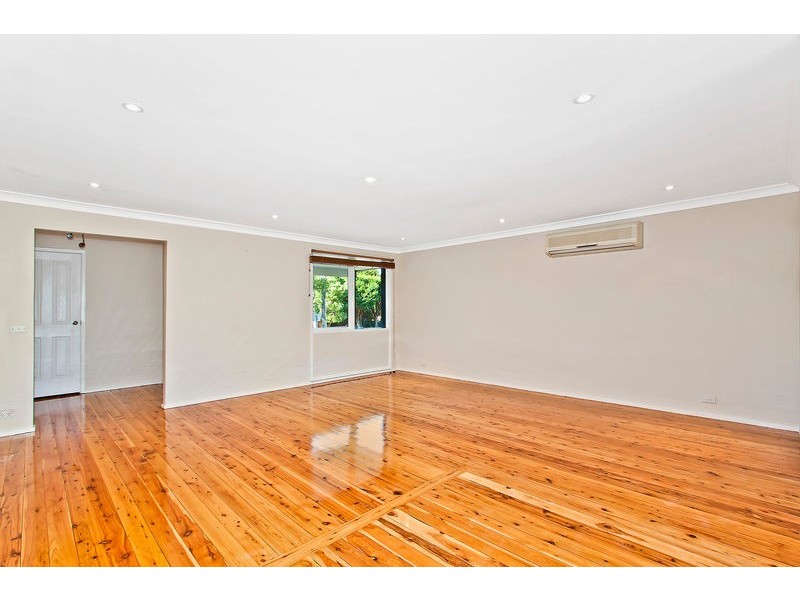 16 Sierra Avenue, Bateau Bay NSW 2261