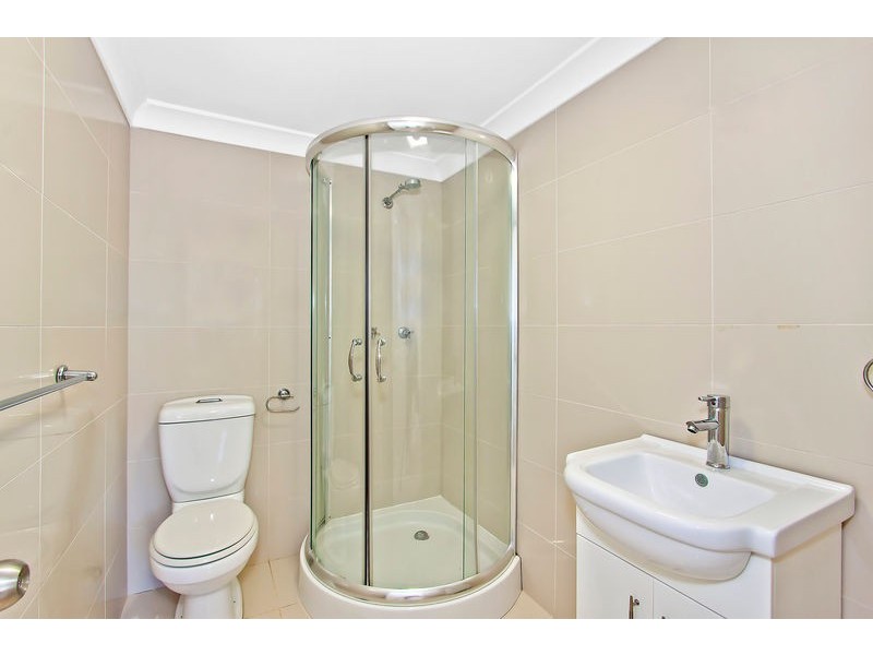 16 Sierra Avenue, Bateau Bay NSW 2261