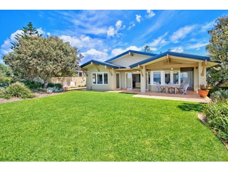 44 Ocean Street, North Avoca NSW 2260