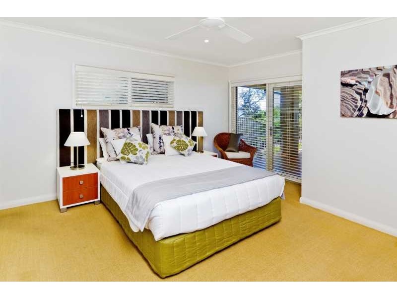 44 Ocean Street, North Avoca NSW 2260