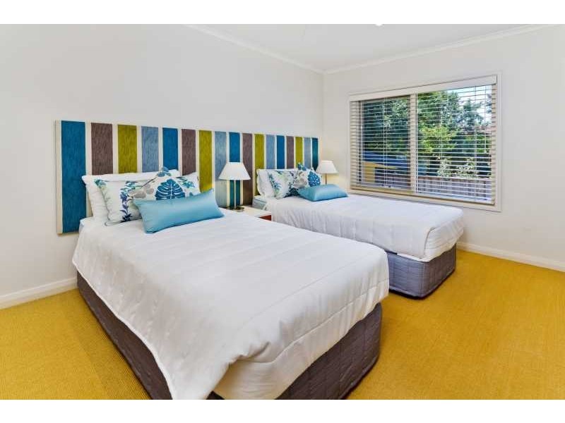 44 Ocean Street, North Avoca NSW 2260