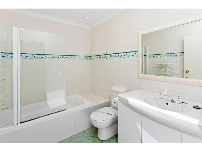 44 Ocean Street, North Avoca NSW 2260