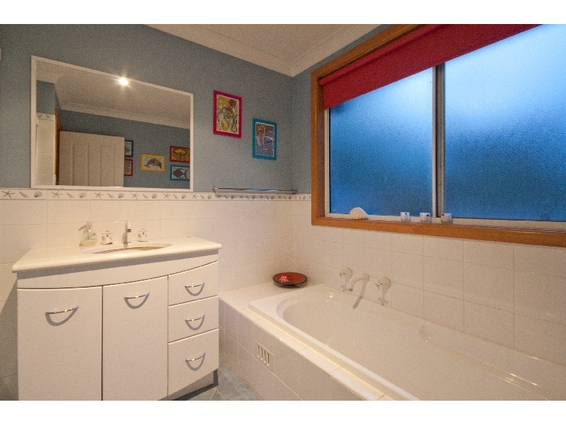 89a Cape Three Points Road, Avoca Beach NSW 2251