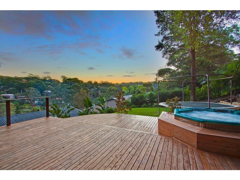 32 Carolina Park Road, Avoca Beach NSW 2251