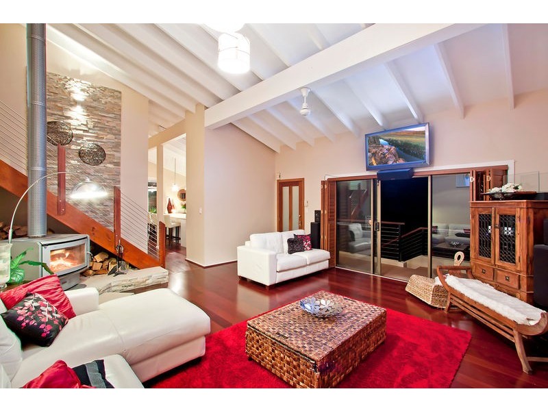 32 Carolina Park Road, Avoca Beach NSW 2251