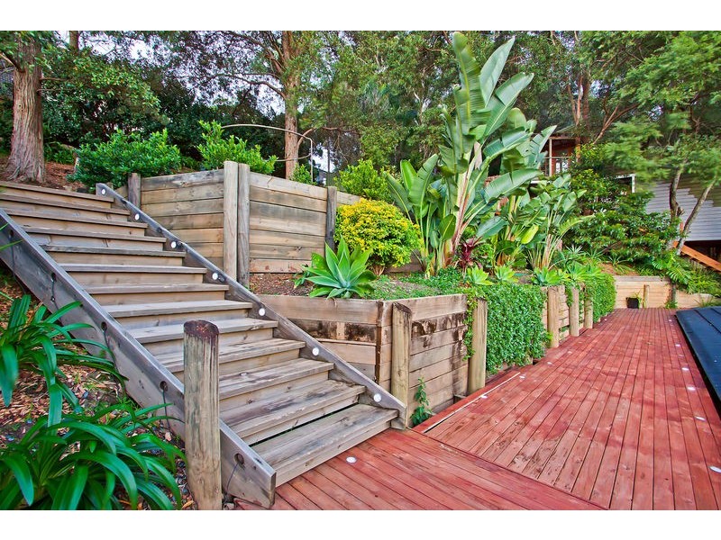 32 Carolina Park Road, Avoca Beach NSW 2251