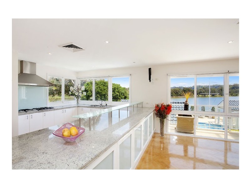10-12 Ocean View Drive, Wamberal NSW 2260