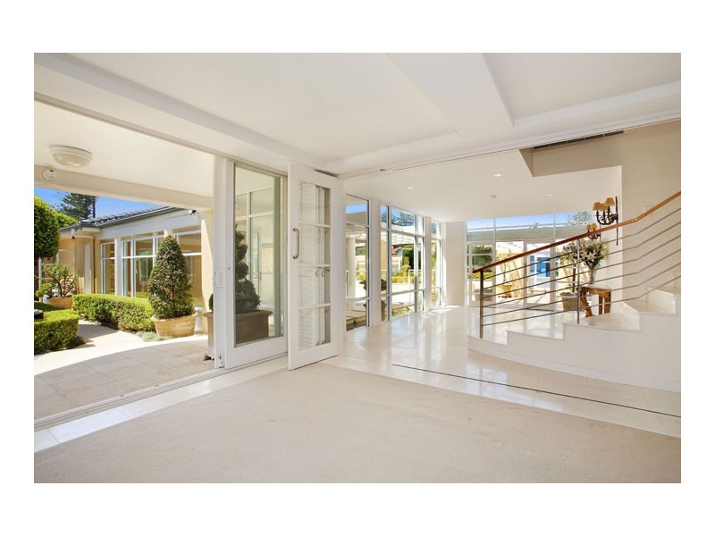 10-12 Ocean View Drive, Wamberal NSW 2260