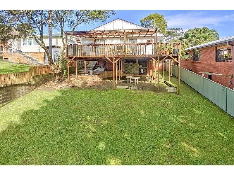 5 Narrawa Avenue, Erina NSW 2250