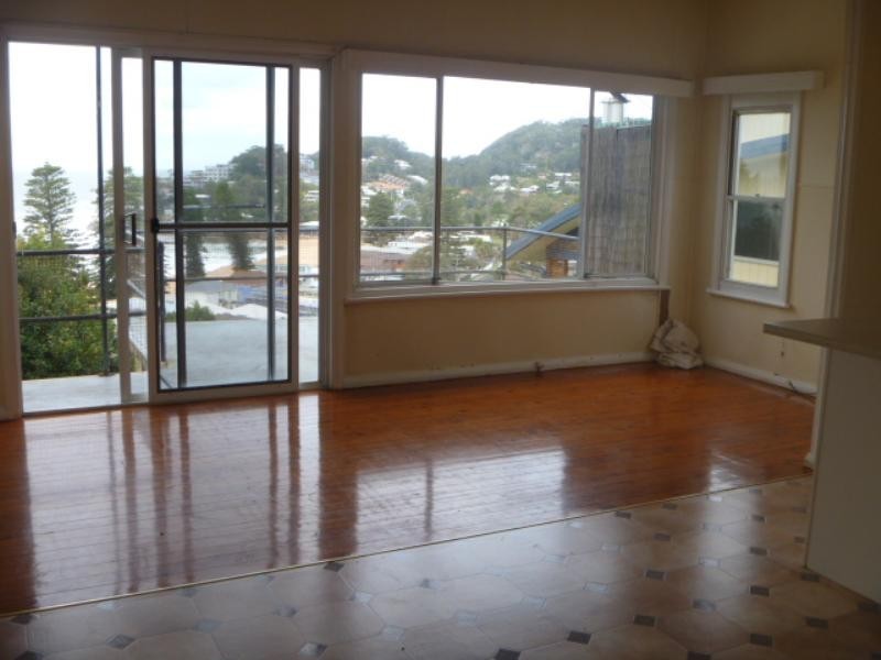 13 Warren, Avoca Beach NSW 2251