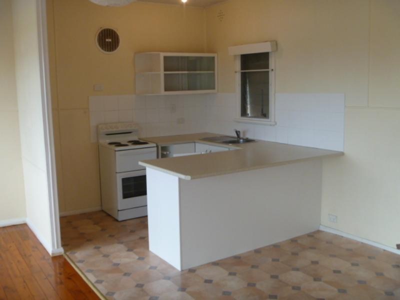 13 Warren, Avoca Beach NSW 2251