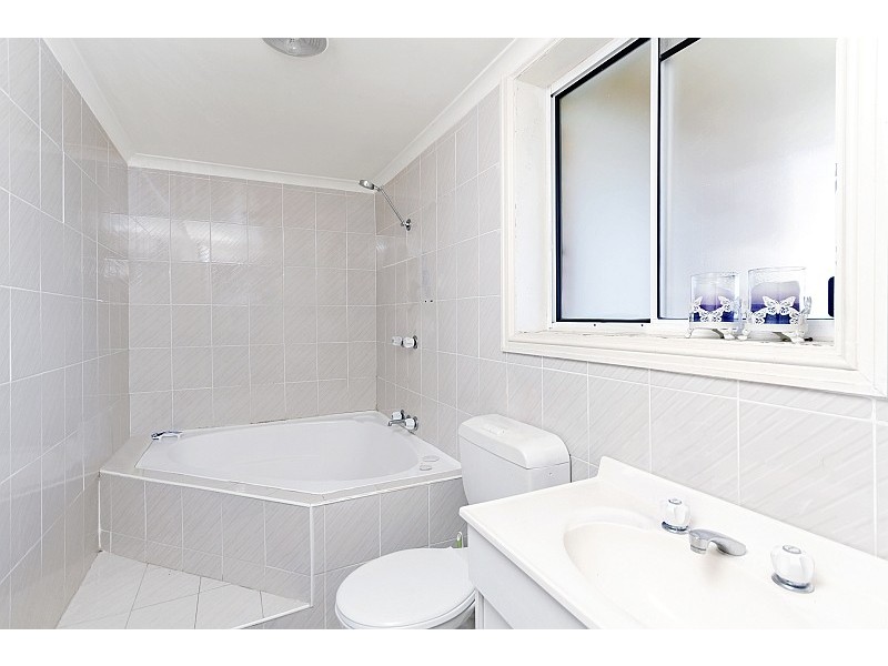 2/51 Havenview Road, Terrigal NSW 2260