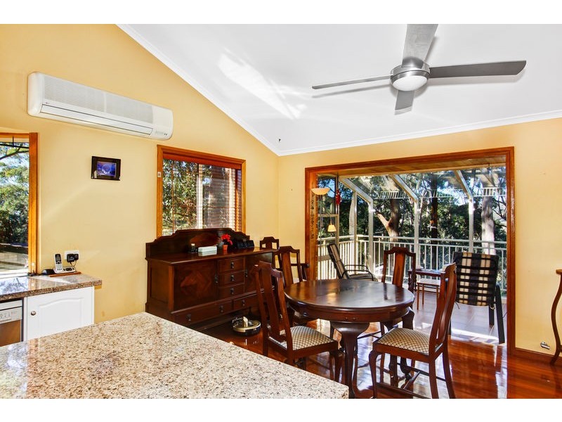 121 Hillside Road, Avoca Beach NSW 2251