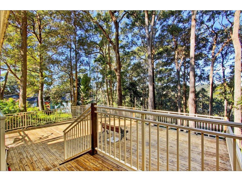 121 Hillside Road, Avoca Beach NSW 2251