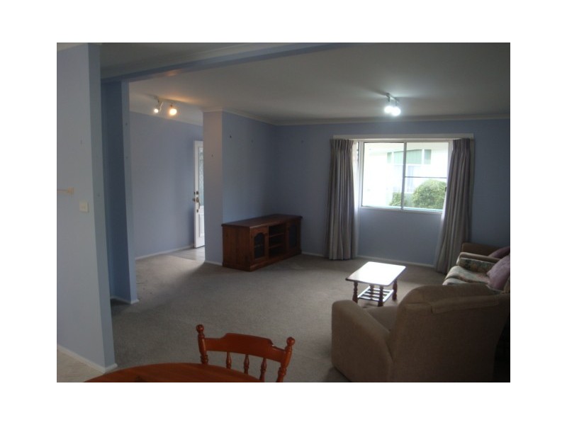 3 First Avenue Broadlands, Green Point NSW 2251