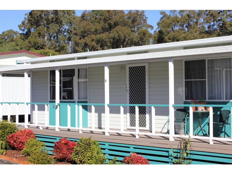 3 First Avenue Broadlands, Green Point NSW 2251