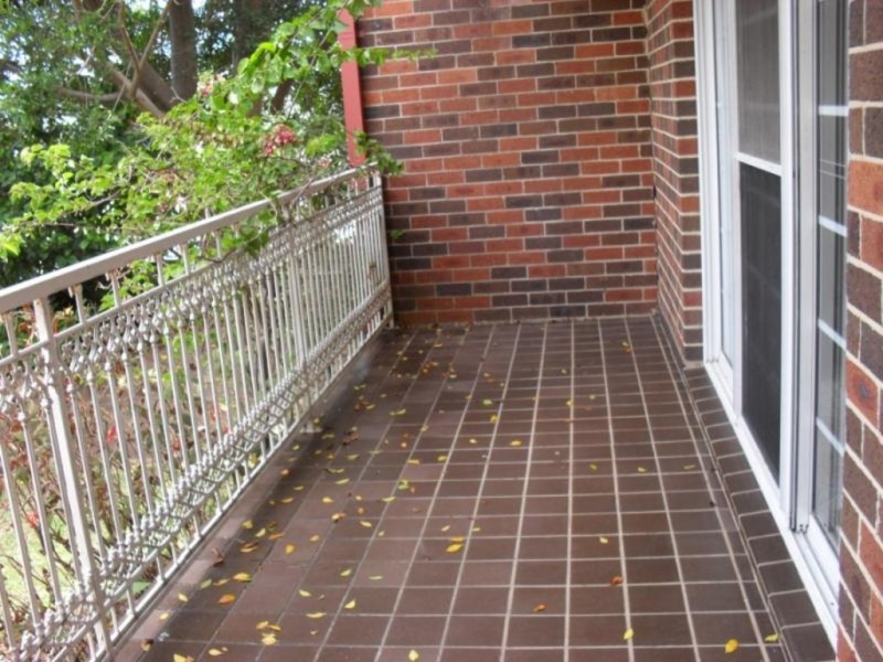 2/12 Kurrawyba Avenue, Terrigal NSW 2260